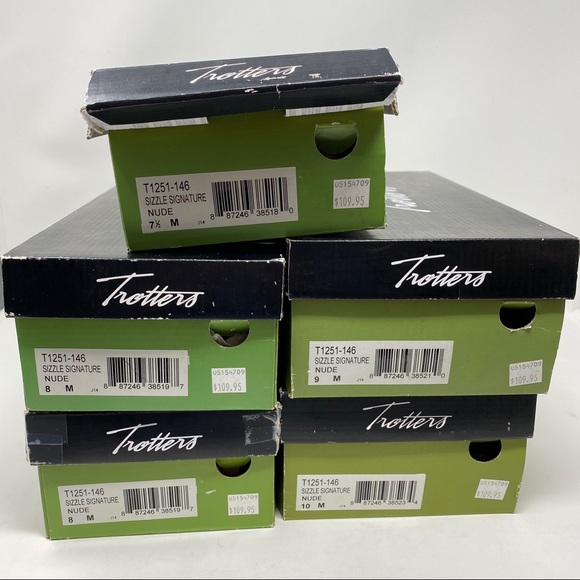 Trotters Sizzle Signature flats Nude Perforated - Picture 8 of 9